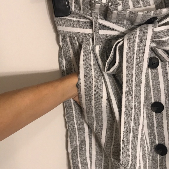 High-waisted striped skirt with pockets by H&M - Picture 2 of 4